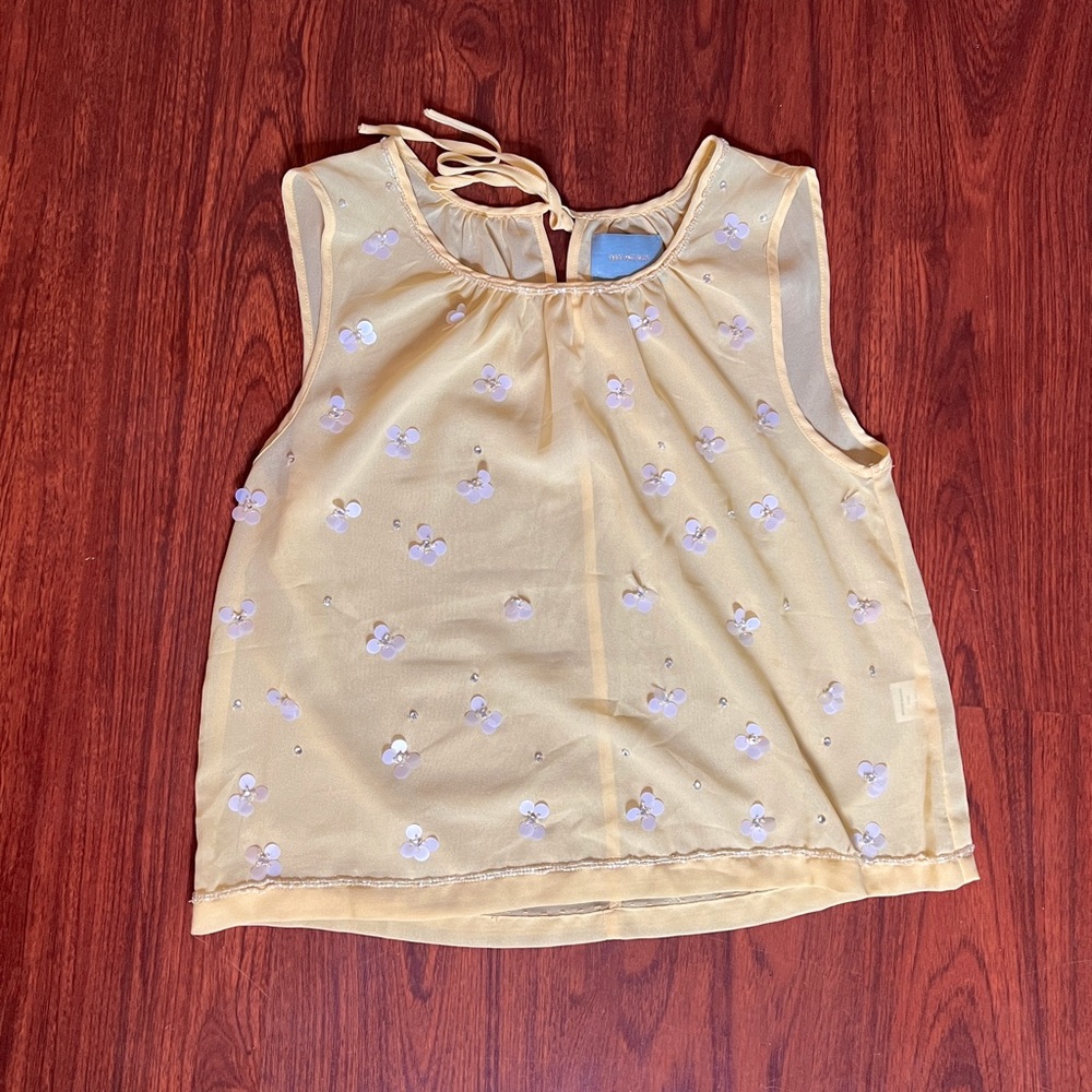 Lovely Silky Yellow Shell Blouse w/Flower Accents